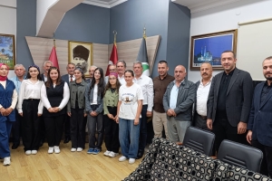 Arifiye Belediye Başkanı İsmail Karakullukçu dan derneğimize ziyaret