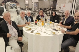 Sakarya Trabzonlular Derneği’nde İstişare ve Dayanışma Yemeği Düzenlendi 