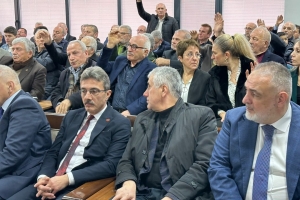 Genel Kuruldan Kareler