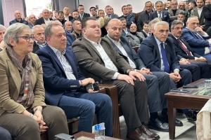 Genel Kuruldan Kareler