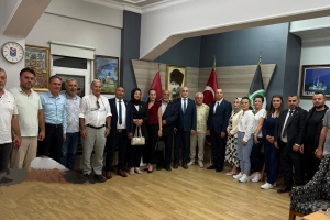 Zafer Partisi’nden Sakarya Trabzonlular Derneği’ne Ziyaret ..