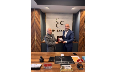 Trabzonlular Derneği Yönetim Kurulu Başkanı Dr.İsmet Kartal ve dernek yönetim kurulu üyeleri, Milliyetçi Hareket Partisi (MHP) Sakarya İl Başkanı Oğuz Alkaş'ı ve MHP İl Yönetim Kurulu'nu makamında ziyaret etti.