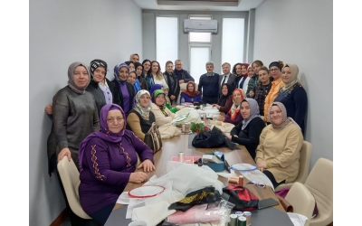 Gülay ARMAN Hocahanım Derneğimizde Çalışmalarını Sürdürüyor.