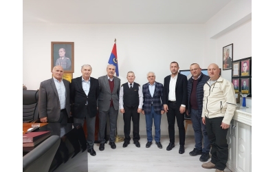 İL JANDARMA ALAY KOMUTANI ALBAY NEJDET KARACA'YI MAKAMINDA ZİYARET ETTİK.