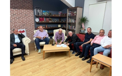 Sakarya Trabzonlular Derneği ile Sakarya Çözüm Özel Öğretim Kursu arasında İş Birliği Protokolü İmzalandı.