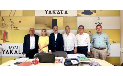 Sakarya Trabzonlular Derneğinden Ada AVM Genel Müdürü Onur Esen BEKTAŞ’a Ziyaret