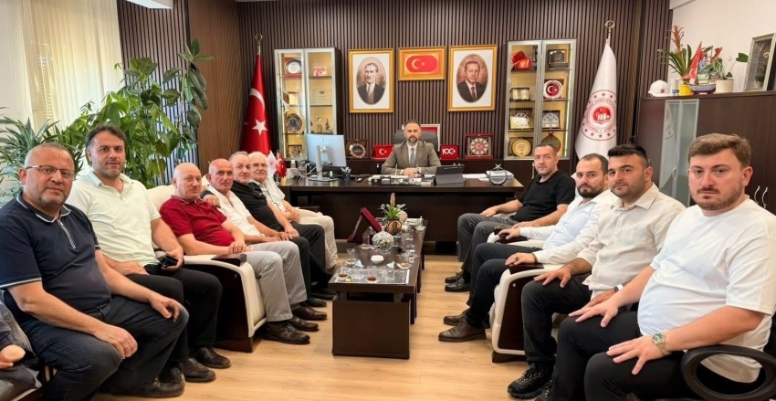 Trabzonlular Derneği’nden İl Müdürü Kuyumcu’ya Ziyaret