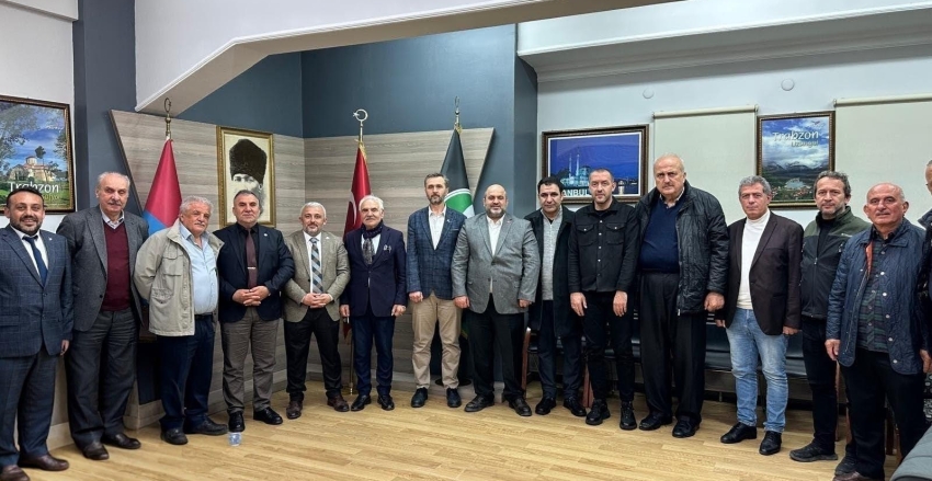 Yeniden Refah Partisi İl yönetiminden Trabzonlular Derneği’ne Ziyaret