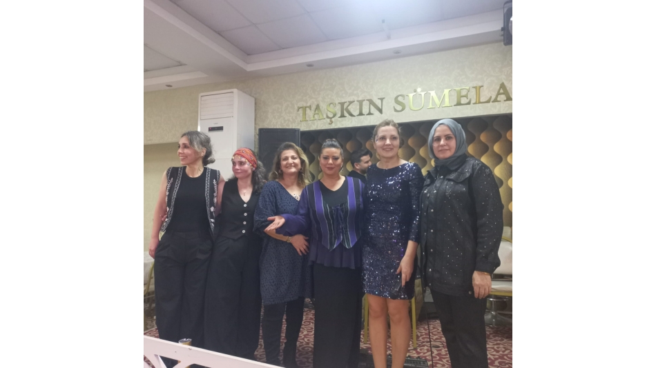  Trabzonlular Derneği Kadın Kolları’ndan Coşkulu Kadınlar Matinesi