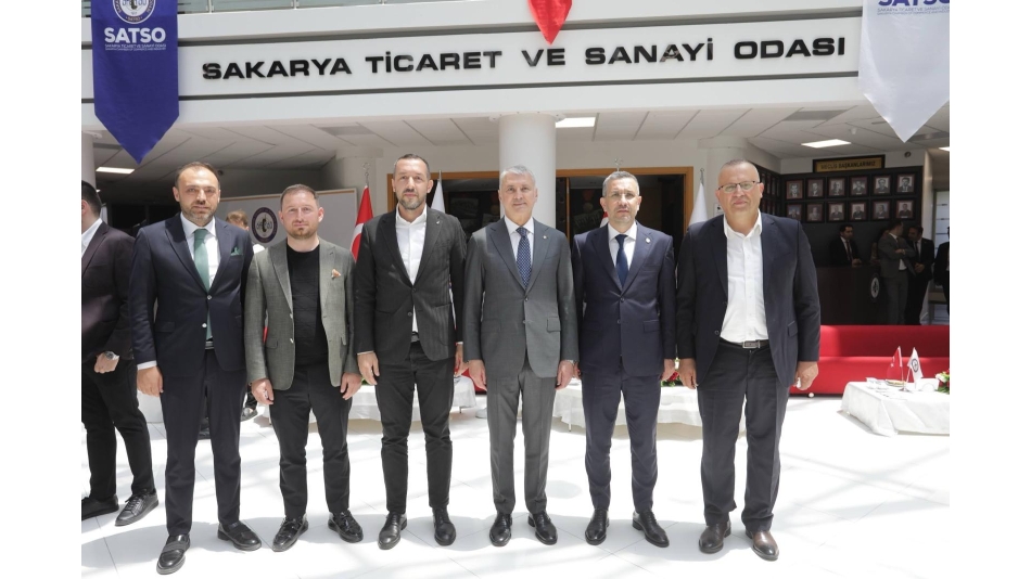 Sakarya Trabzonlular Derneği SATSO Bayramlaşma Programında Katıldı