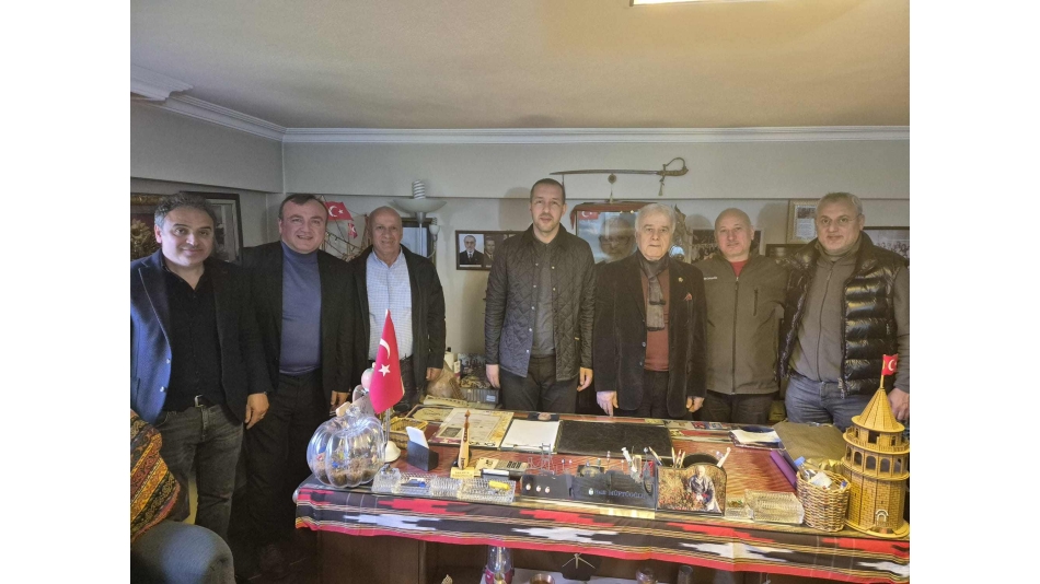 Sakarya Trabzonlular Derneğinden Eski Dernek Başkanımız Halil MÜFTÜOĞLU’na Vefa Ziyareti