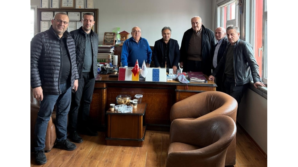 Sakarya Trabzonlular Derneğinden Eski Dernek Başkanımız Halil İbrahim Kurtuluş’a Vefa Ziyareti