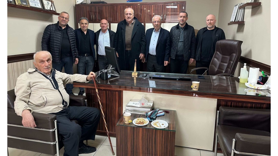 Sakarya Trabzonlular Derneğinden Değerli Büyüğümüz Veysel Yıldırım’a Vefa Ziyareti