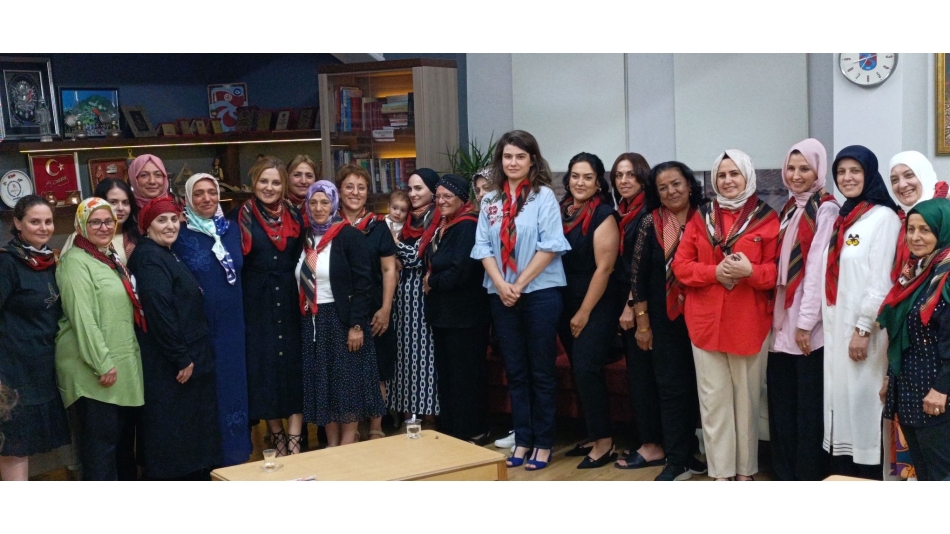 Trabzonlu Kadınlar Yeni Başkanlarıyla Buluştu.