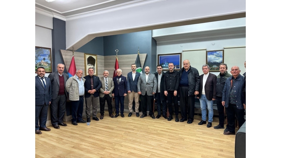 Yeniden Refah Partisi İl yönetiminden Trabzonlular Derneği’ne Ziyaret